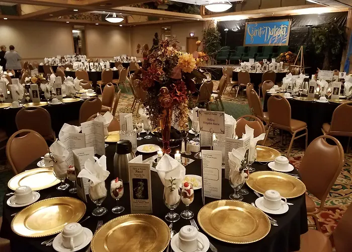 Crossroads Hotel And Huron Event Center